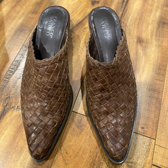 SOLD - Picture 2 of 3